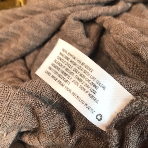 Easy Ribbed Tee - Picture 6 of 6